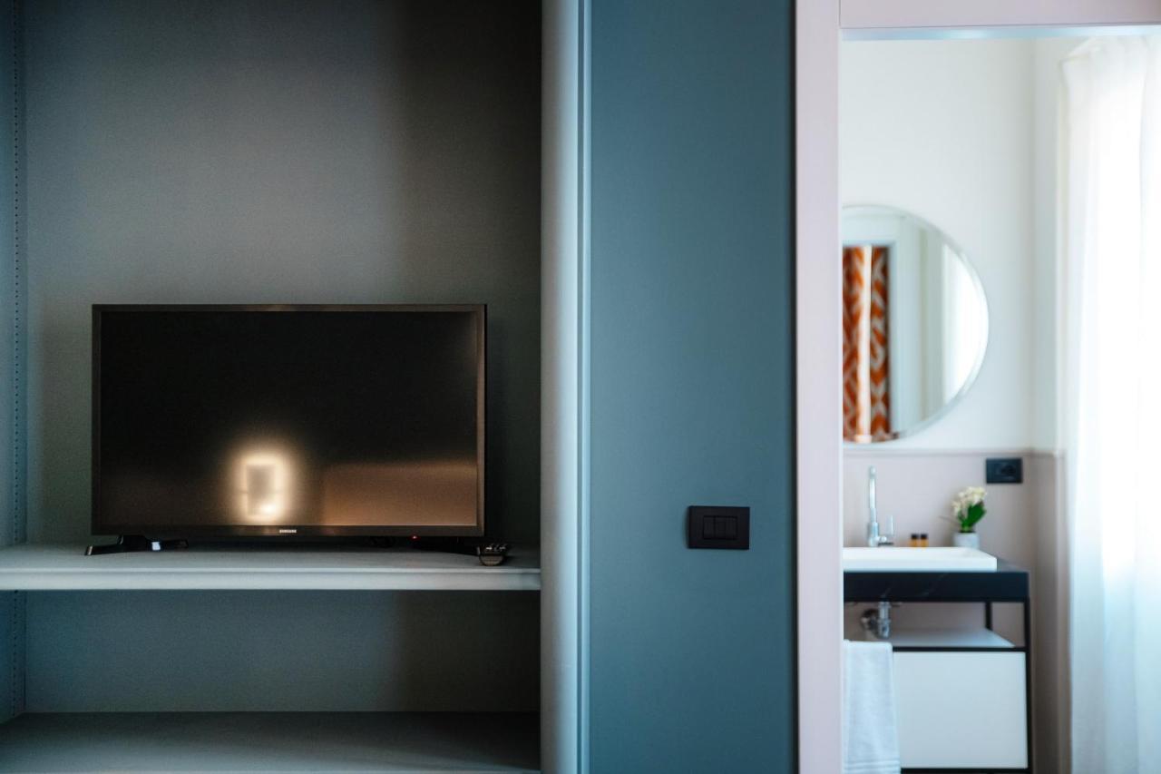 In Centro Luxury Rooms Como Exterior foto
