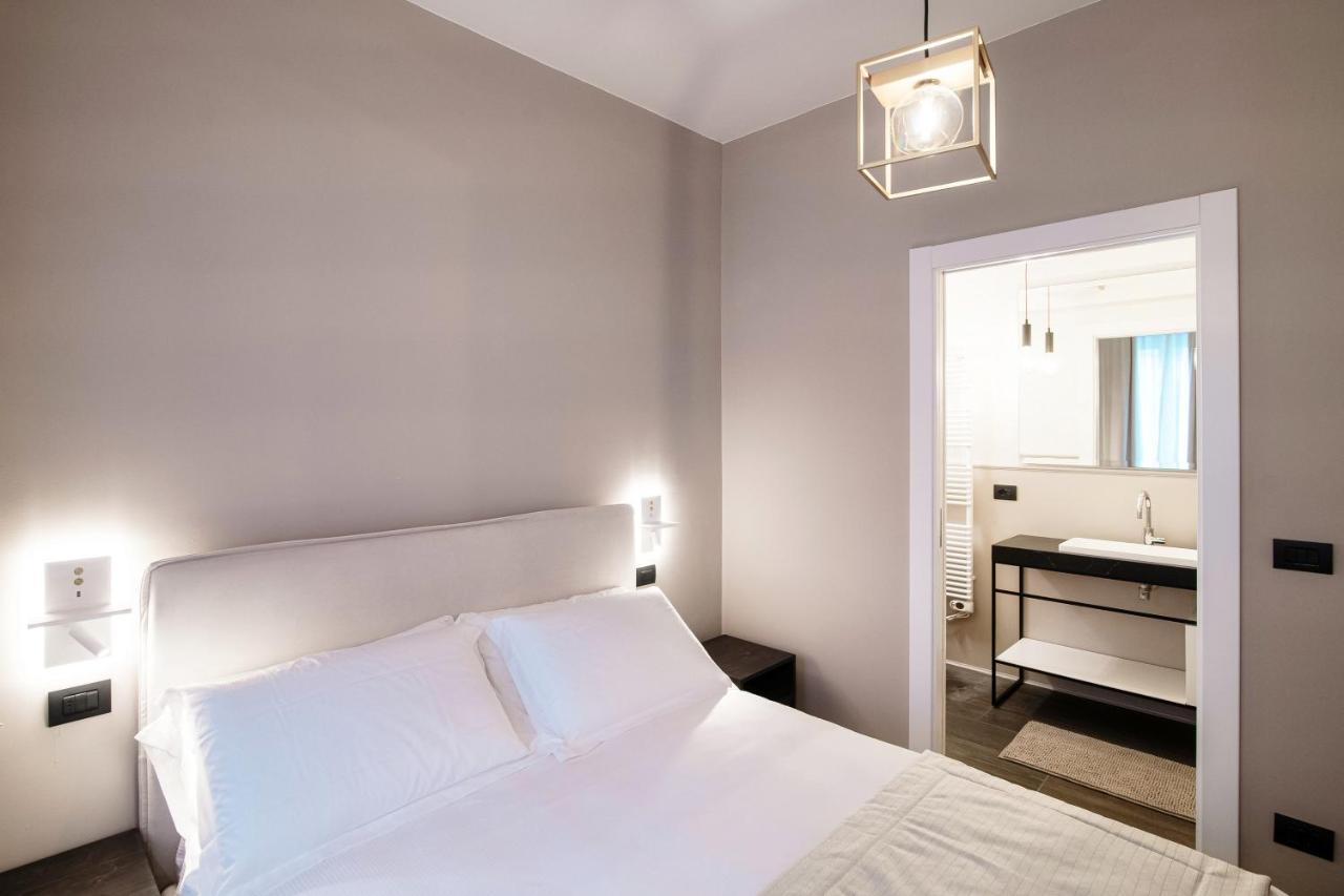 In Centro Luxury Rooms Como Exterior foto